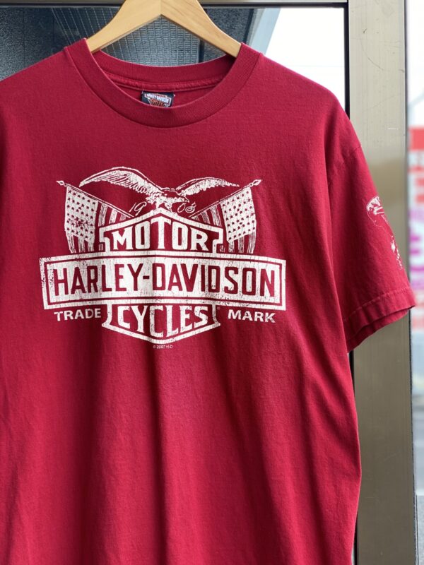 00's 2007年　St.PAUL HARLEY-DAVIDSON 半袖Tシャツ　Lサイズ　レッド　ディープレッド　真紅　ハーレーダビッドソン　ハーレー・ダビッドソン　ハーレーT ナックルヘッド　ディーラー　イーグル　バー&シールド　ヒビ割れ　クラックプリント　擦れ　ヴィンテージ　ビンテージ　バイク　アメカジ　バイカーファッション　バイカー　MOTOR CYCLES