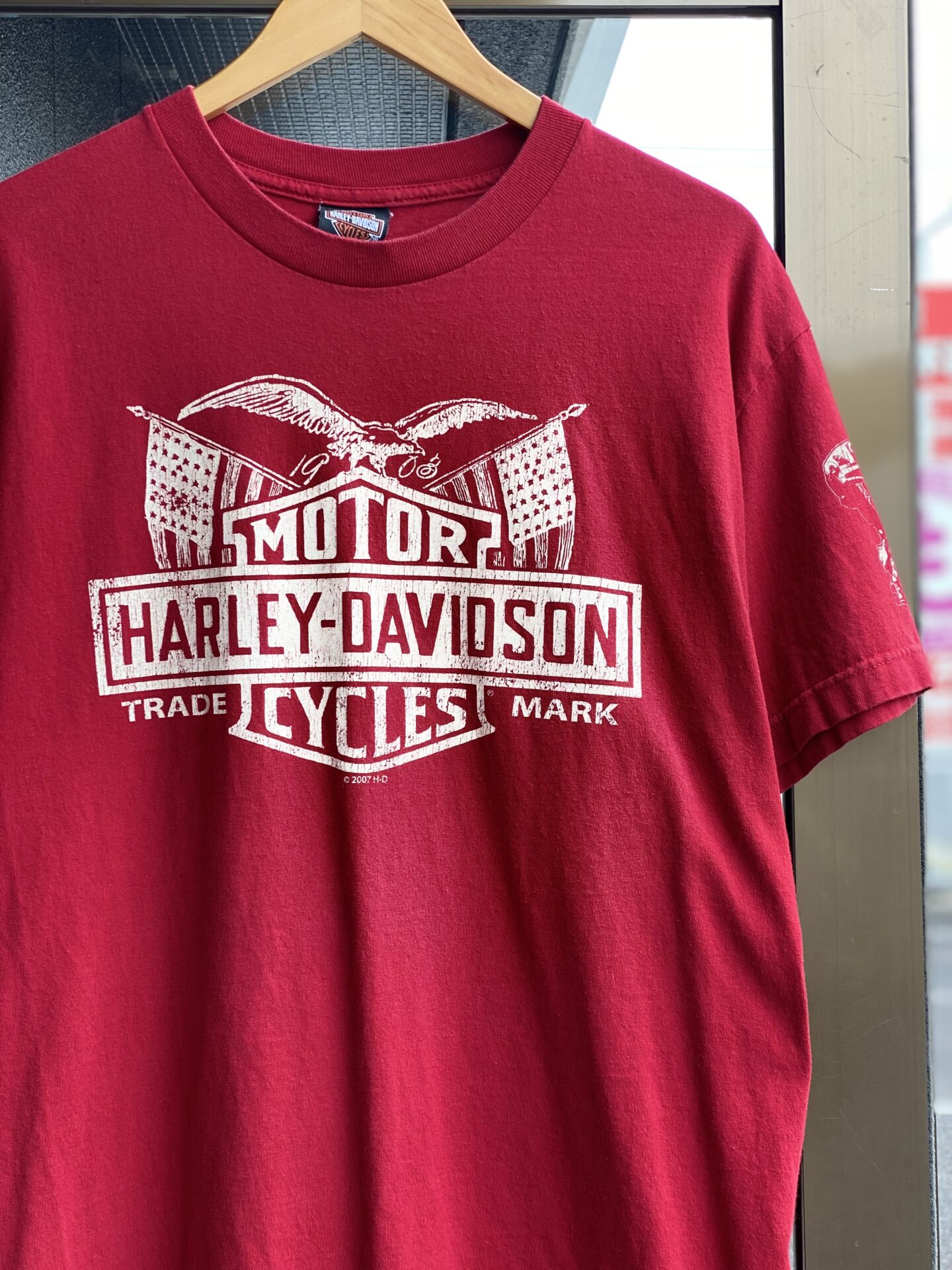 00’s 2007年　St.PAUL HARLEY-DAVIDSON 半袖Tシャツ　Lサイズ　レッド　ディープレッド　真紅　ハーレーダビッドソン　ハーレー・ダビッドソン　ハーレーT ナックルヘッド　ディーラー　イーグル　バー&シールド　ヒビ割れ　クラックプリント　擦れ　ヴィンテージ　ビンテージ　バイク　アメカジ　バイカーファッション　バイカー　MOTOR CYCLES