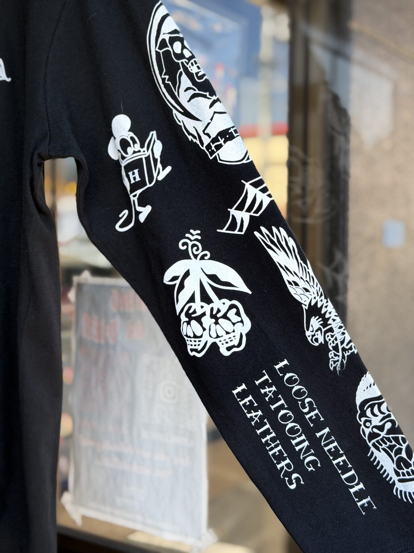 GRINWEAR×LOOSE NEEDLE TATTOOING LETHERS タトゥースリーブプリント
